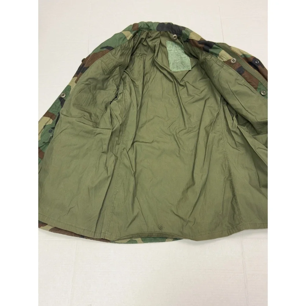Vintage M-65 Field Coat Mens Small Regular Woodland Camo USAF Patches